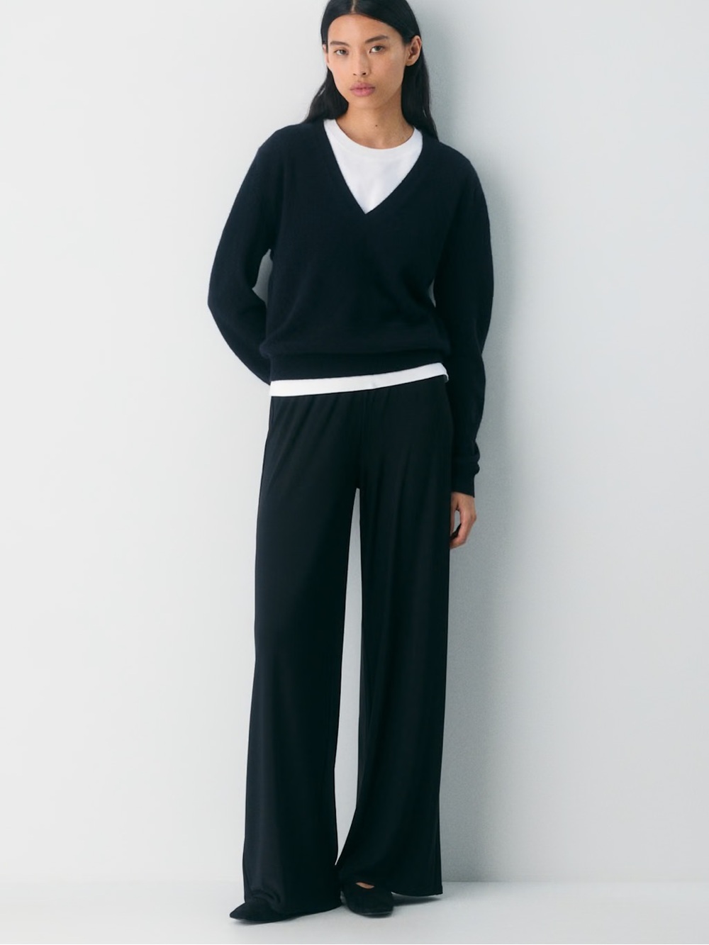 Aritzia Babaton Wide Leg Black Women's Pants - Classic Trousers